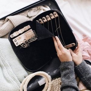 Halston Travel Jewellery Pouch Portfolio